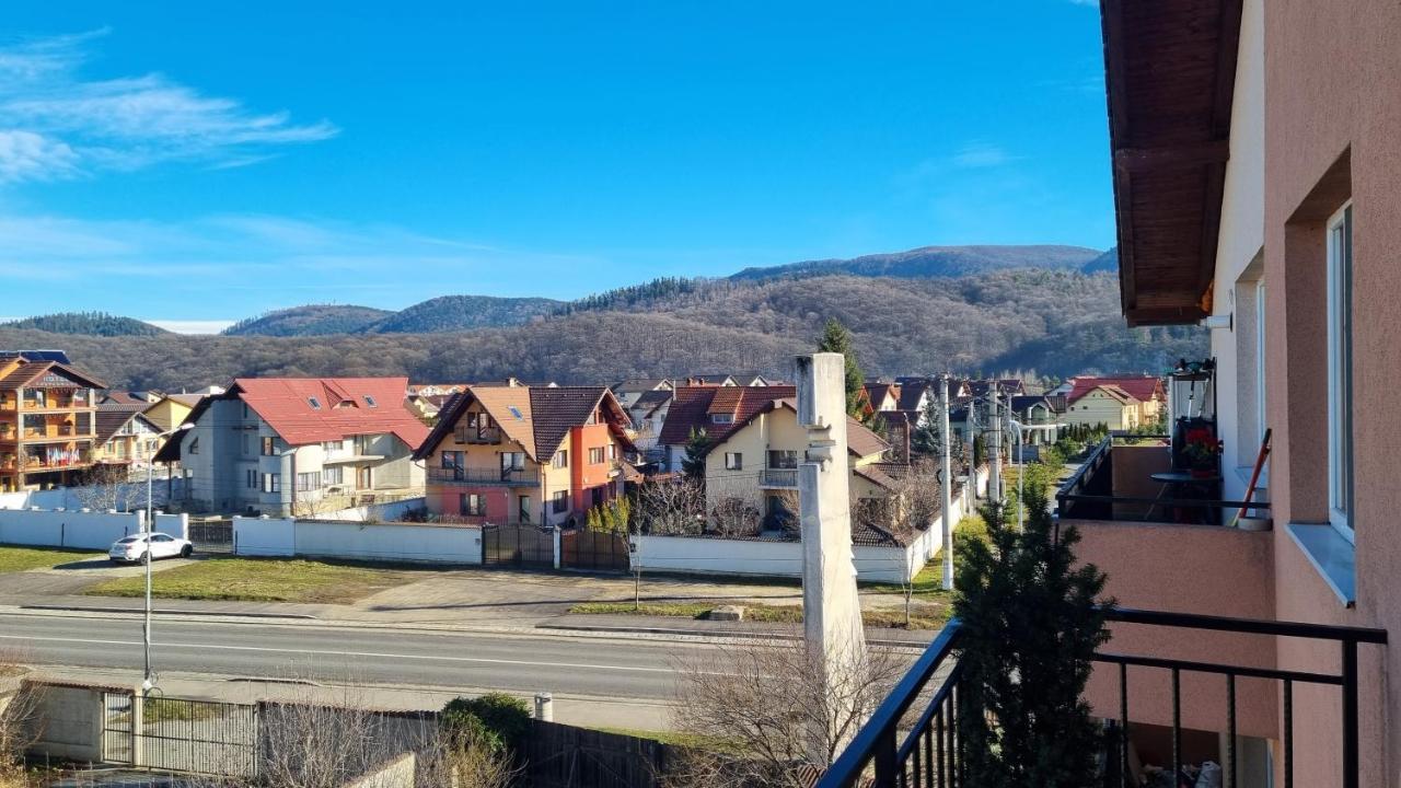 Apartamento Rasnov Loft Exterior foto
